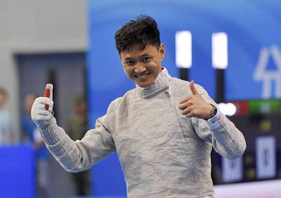 家乡的骄傲——奥运击剑冠军仲满