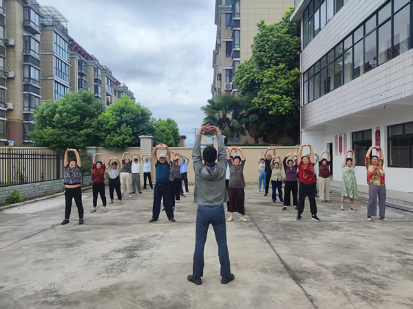 喜迎新学期，银龄学子开启“充电”新模式